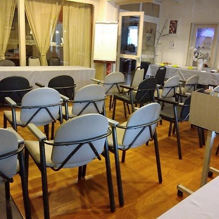 Hotel Residence Larroque Caussade Buitenkant foto