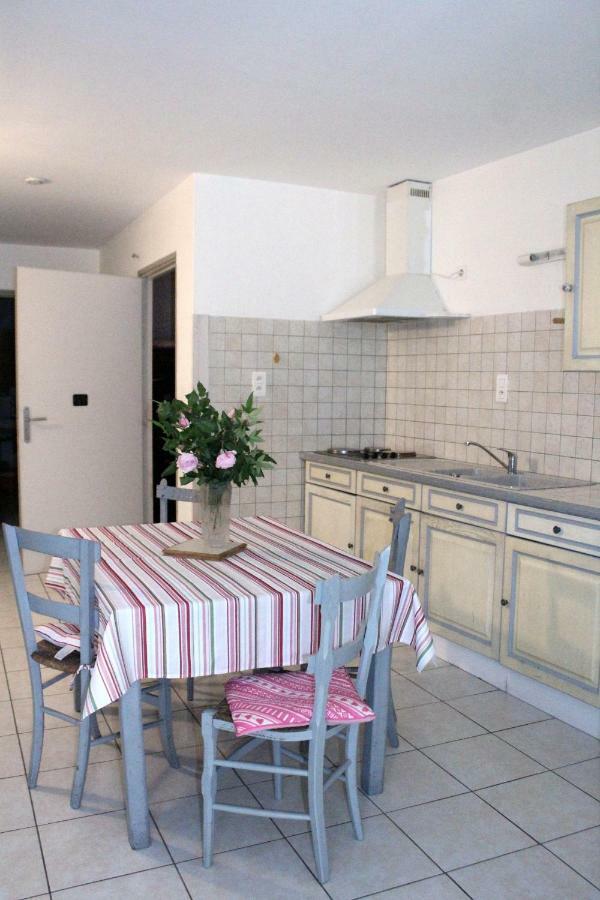 Hotel Residence Larroque Caussade Buitenkant foto